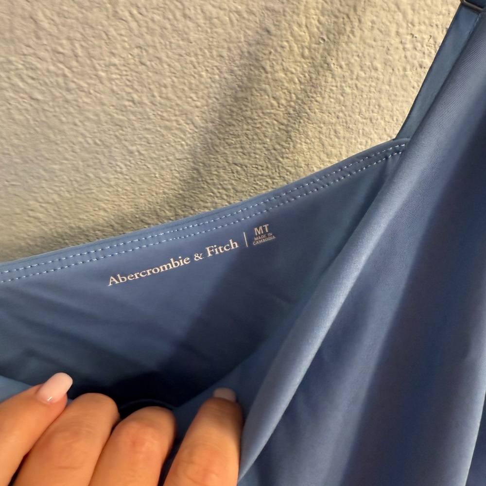 Abercrombie & Fitch blue Traveler Mini Dress Built In Shorts Stretchy size MT - Picture 6 of 8